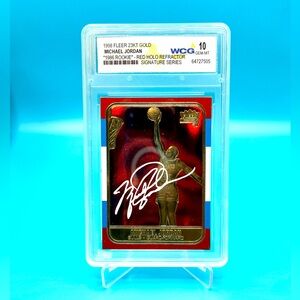 1998 Fleer 23KT GOLD🔥Michael Jordan 1986 ROOKIE RED HOLO REFRACTOR! WCG GEM 10